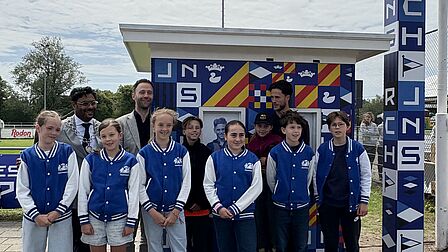 Kindergemeenteraad met wethouder Meerhoff en burgemeester Binnendijk